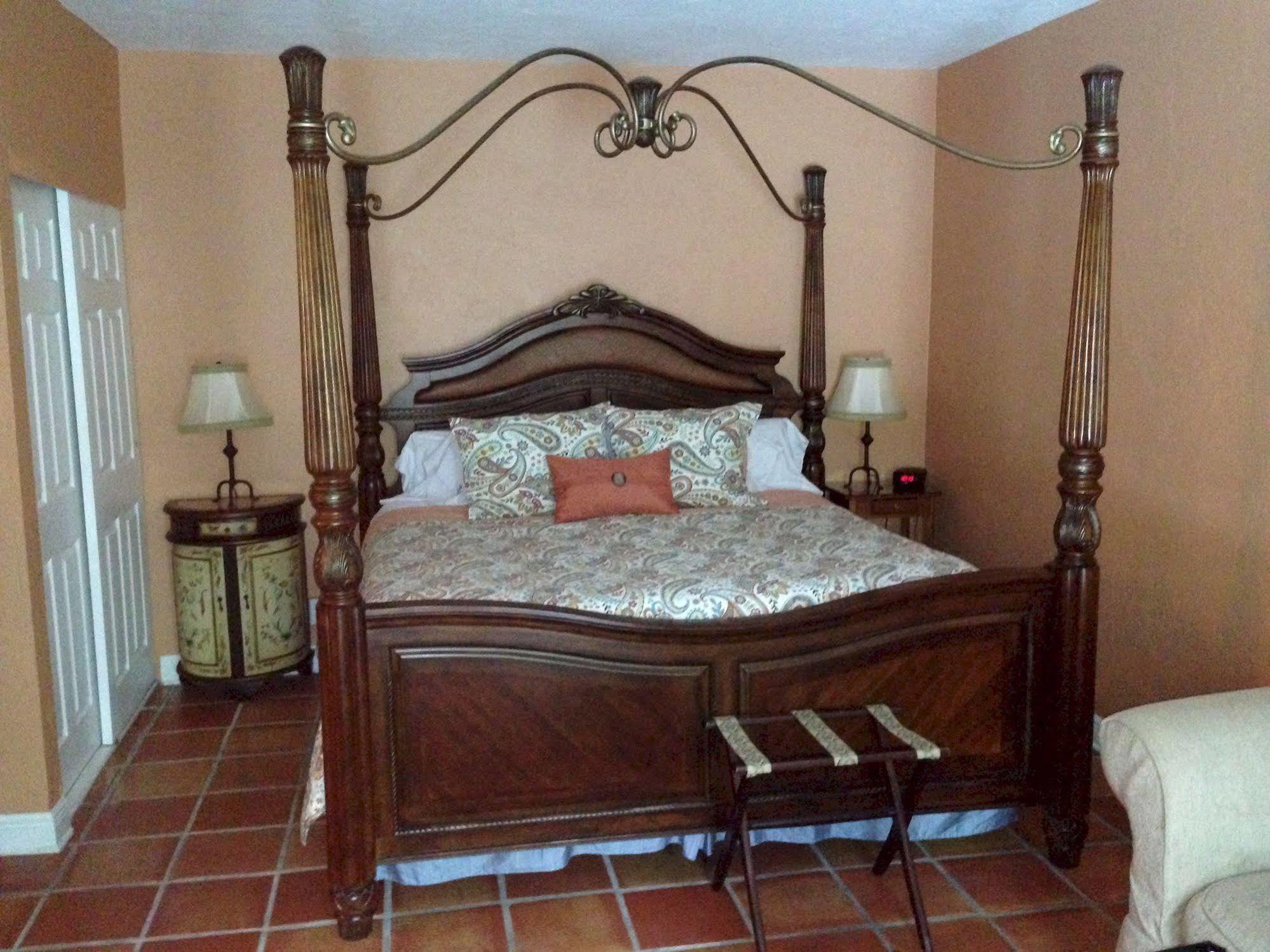 Mango Inn Bed And Breakfast Лейк-Уорт Экстерьер фото